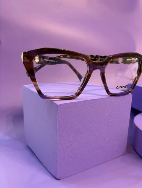 Monture Chanel, vue de face