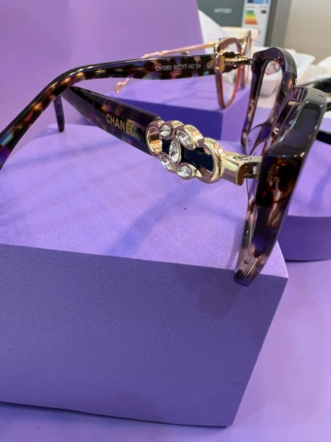 Monture Chanel, détail de la branche